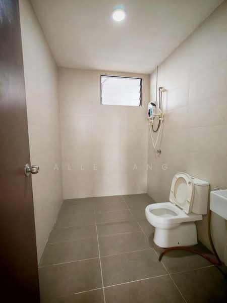 Ken Rimba Condominium 1 untuk Untuk Dijual - RM 410,000, Mac 2026 - Bathroom - PropertyGuru.com.my