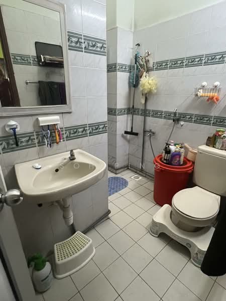 Usj 11 untuk Untuk Dijual - RM 880,000, Mac 2026 - Bathroom - PropertyGuru.com.my