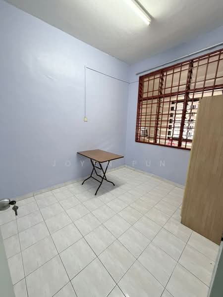 1.5-storey Terraced House for Sale in Taman Puteri Wangsa (Ulu Tiram) - Joyen Pun - PropertyGuru.com.my