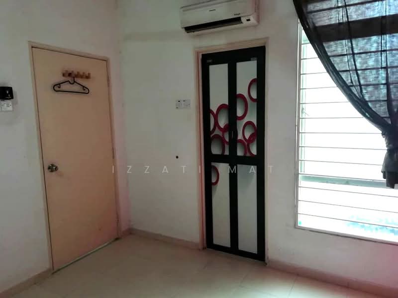 Townhouse for Sale in Balakong (Selangor) - Izzati Mat - Interior - PropertyGuru.com.my