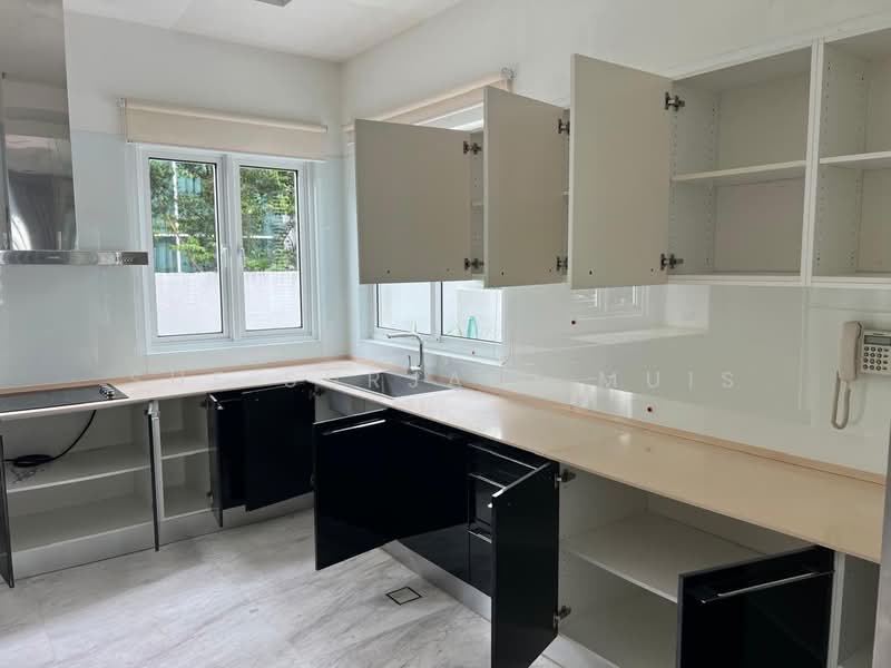 Permai Gardens untuk Untuk Disewa - RM 7,500 /bulan, Mac 2026 - Kitchen - PropertyGuru.com.my