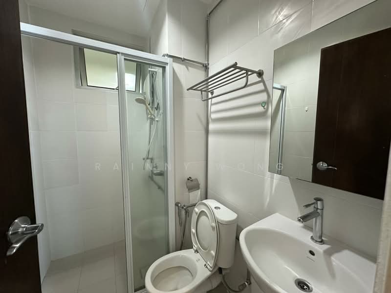 Surin Condominium untuk Untuk Disewa - RM 2,300 /bulan, Mac 2026 - Bathroom - PropertyGuru.com.my