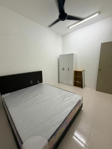 Condominium for Rent at Residensi Laguna (Sunway Belvedere) - Samz Lai - Bedroom - PropertyGuru.com.my