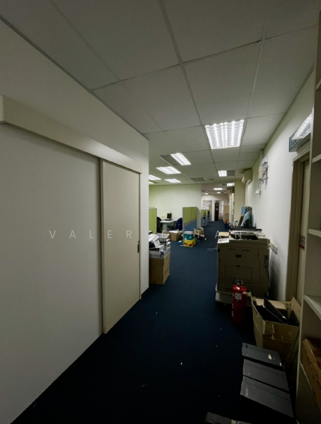 Shop / Office for Rent in Kampung Sungai Kayu Ara (Petaling Jaya) - Valerie Tang - Corridor - PropertyGuru.com.my
