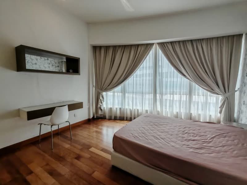 Condominium for Sale at Gurney Paragon - Jae Lee - Bedroom - PropertyGuru.com.my