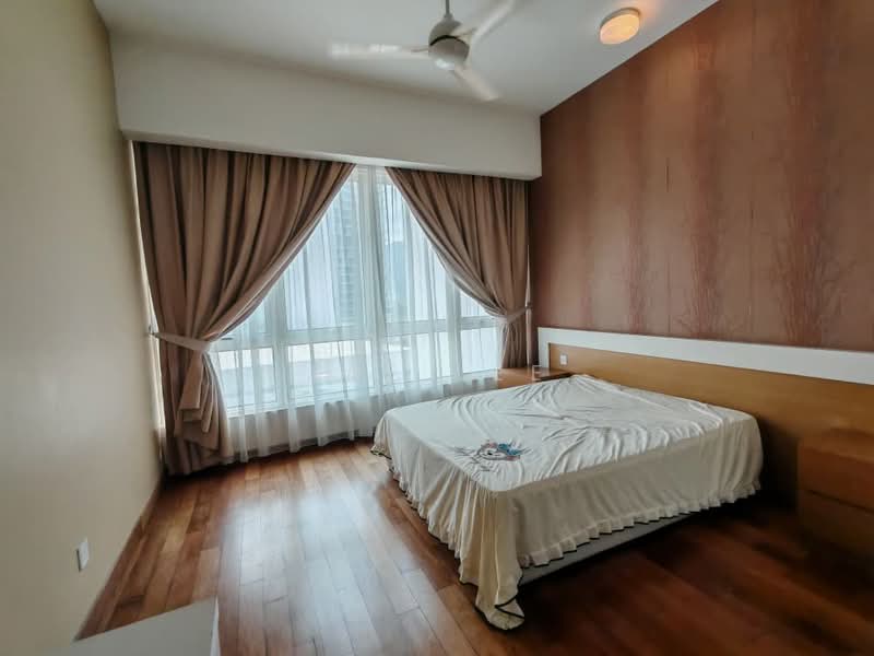 Condominium for Sale at Gurney Paragon - Jae Lee - Bedroom - PropertyGuru.com.my