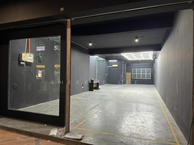 Shop / Office for Rent in Taman Gaya (Ulu Tiram) - Shirene Lee - Interior - PropertyGuru.com.my