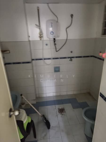 Condominium for Sale at Bam Villa - Kimberly Chan - Bathroom - PropertyGuru.com.my