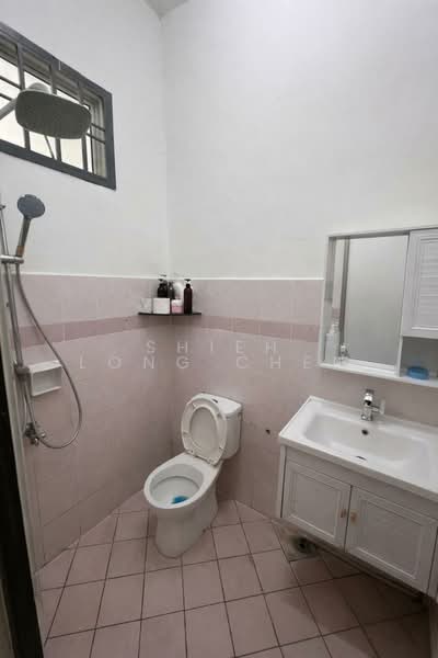 1-storey Terraced House for Sale in Taman Nusa Bestari 2 (Iskandar Puteri (Nusajaya)) - Shieh Long Chen - Bathroom - PropertyGuru.com.my