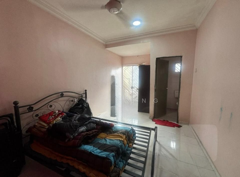 2-storey Terraced House for Sale in Pekan Meru (Kapar) - KH Chong - Bedroom - PropertyGuru.com.my
