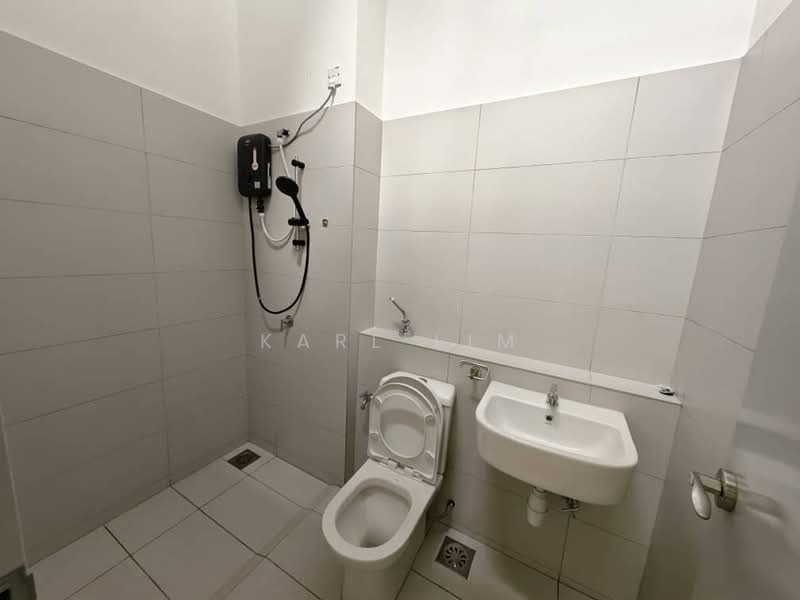 Terraced House for Rent in Johor Bahru (Johor) - Karl Lim - Bathroom - PropertyGuru.com.my