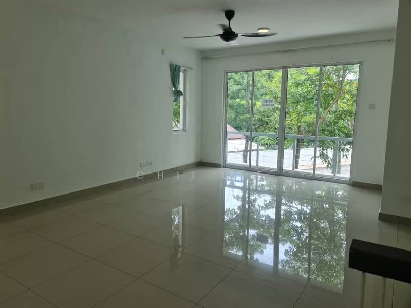 Townhouse for Sale in Taman Sunway Wellesley (Bukit Mertajam) - Chii Lee - Living Room - PropertyGuru.com.my