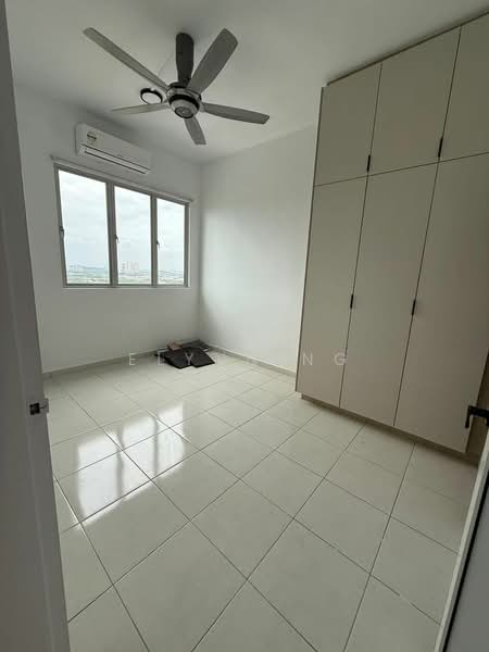 Seri Topaz untuk Untuk Disewa - RM 1,800 /bulan, Mac 2026 - Bedroom - PropertyGuru.com.my