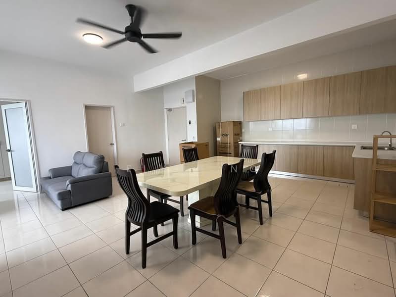 Seri Topaz untuk Untuk Disewa - RM 1,800 /bulan, Mac 2026 - Living Room - PropertyGuru.com.my