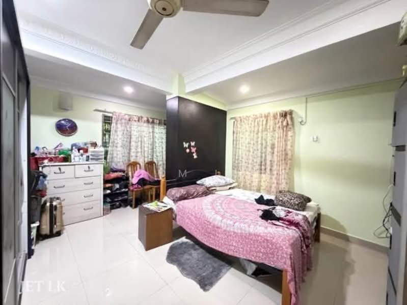Cluster House for Sale in Kampung Jawa (Klang) - Tom Lee - Bedroom - PropertyGuru.com.my