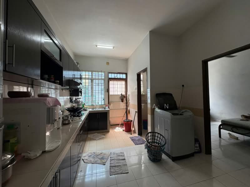 2-storey Terraced House for Sale in Klang (Selangor) - Jimmy Tan - Kitchen - PropertyGuru.com.my