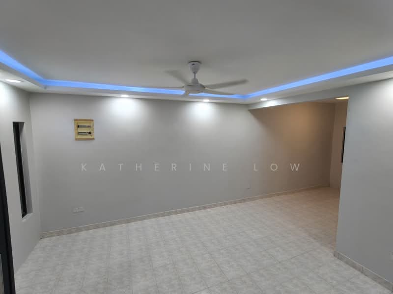 Taman Mutiara Rini untuk Untuk Dijual - RM 578,000, Mac 2026 - Living Room - PropertyGuru.com.my