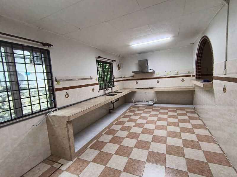 Bukit Rahman Putra untuk Untuk Dijual - RM 620,000, Mac 2026 - Kitchen - PropertyGuru.com.my