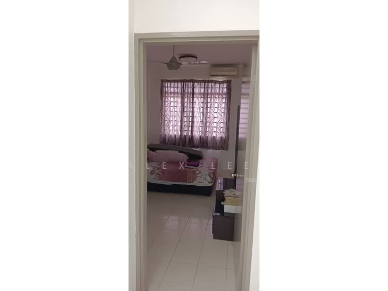 Rumah Teres 2 Tingkat untuk Dijual di Setia Alam (Selangor) - Alex Lee - Bedroom - PropertyGuru.com.my