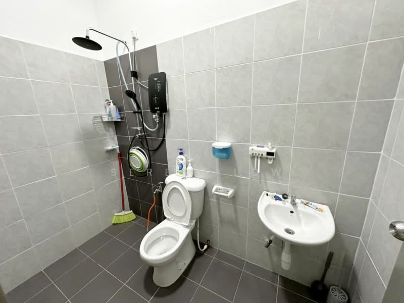 Cluster House for Sale in Pulai (Johor) - Serene Low - PropertyGuru.com.my