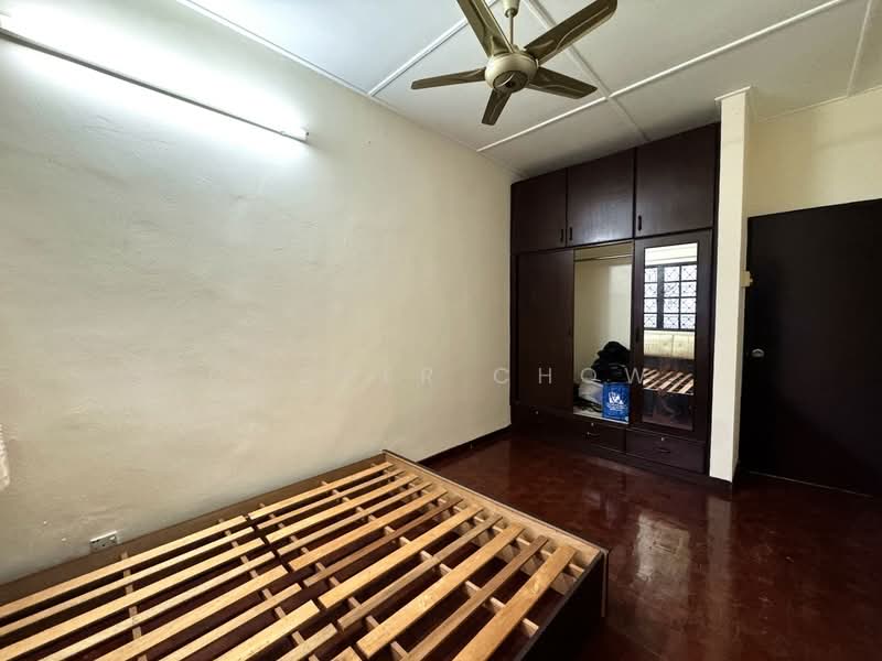 2-storey Terraced House for Sale in SS1 (Petaling Jaya) - Cooper Chow - Bedroom - PropertyGuru.com.my