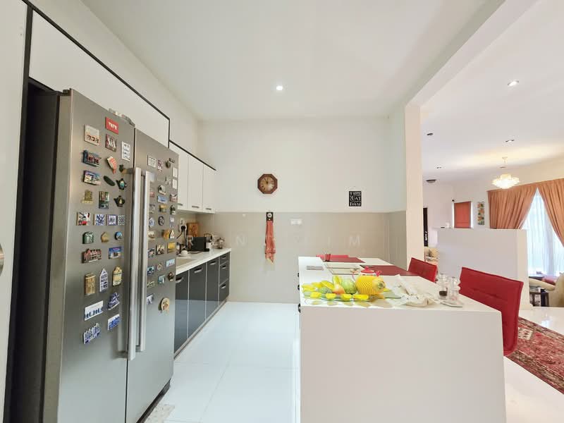 Semi-Detached House for Sale in Bandar Damansara Perdana (Damansara Perdana) - Reni Lim - Kitchen - PropertyGuru.com.my