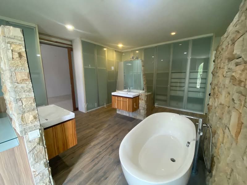 Straits View untuk Untuk Dijual - RM 3,200,000, Mac 2026 - Bathroom - PropertyGuru.com.my