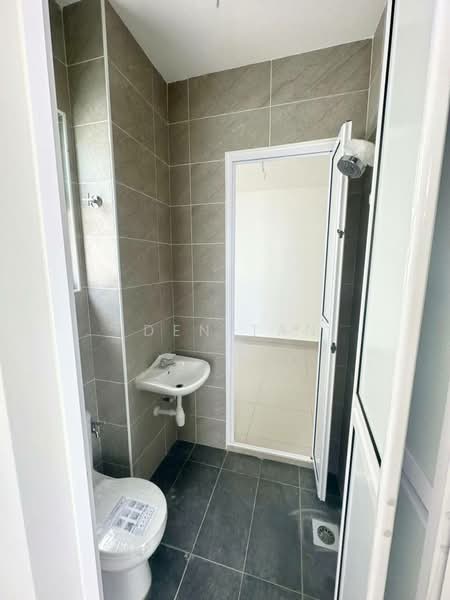 Cluster House for Sale in Johor Bahru (Johor) - Iden Tan - Bathroom - PropertyGuru.com.my