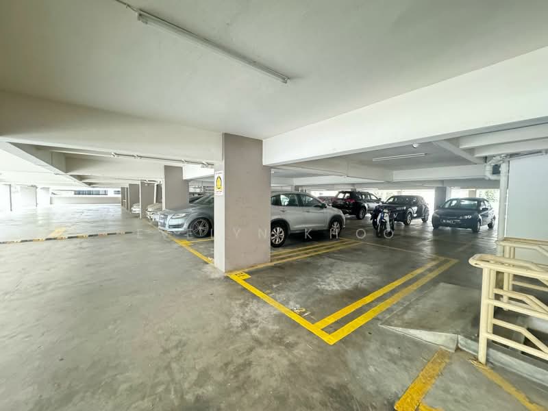 Apartment for Sale at Merdeka View Apartment - Evelyn Khoo - Car Park - PropertyGuru.com.my