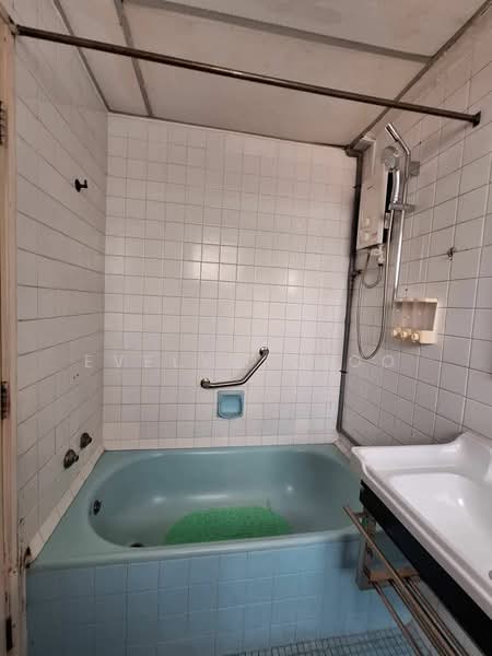 Apartment for Sale at Merdeka View Apartment - Evelyn Khoo - Bathroom - PropertyGuru.com.my