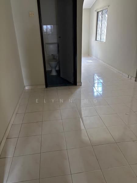 Jalan Bangau , Puchong Jaya untuk Untuk Disewa - RM 1,500 /bulan, Mac 2026 - PropertyGuru.com.my