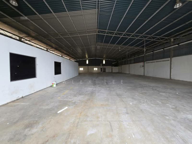 Warehouse for Rent in Shah Alam (Selangor) - Alex Lee - Interior - PropertyGuru.com.my