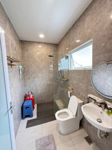 Semi-Detached House for Sale in Greenhill Residence (Shah Alam) - Tom Yip - Bathroom - PropertyGuru.com.my