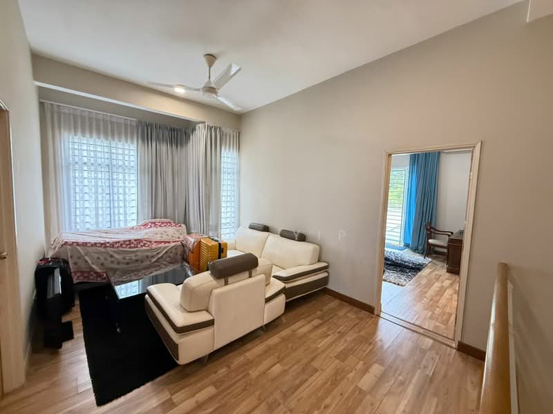 Semi-Detached House for Sale in Greenhill Residence (Shah Alam) - Tom Yip - Living Room - PropertyGuru.com.my