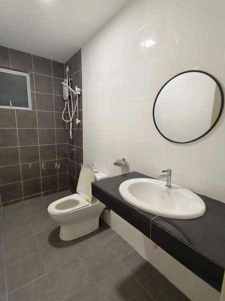 Condominium for Rent at Koi Prima Condominium - YEN KEE LIONG - Bathroom - PropertyGuru.com.my