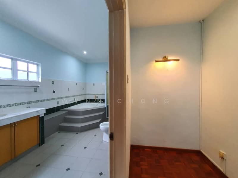 Bungalow for Sale in Ampang (Selangor) - Wynn Chong - Bathroom - PropertyGuru.com.my