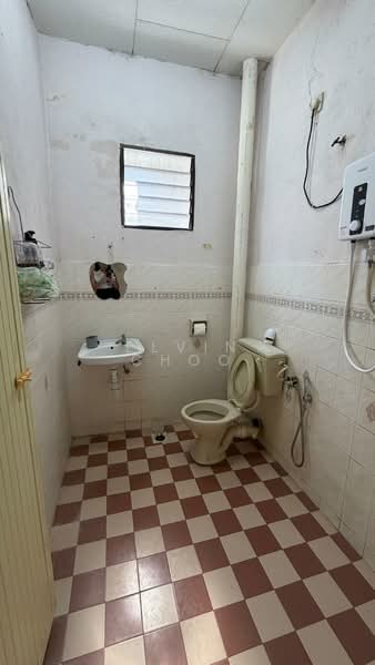 Taman Pandan Apartment untuk Untuk Disewa - RM 800 /bulan, Mac 2026 - Bathroom - PropertyGuru.com.my
