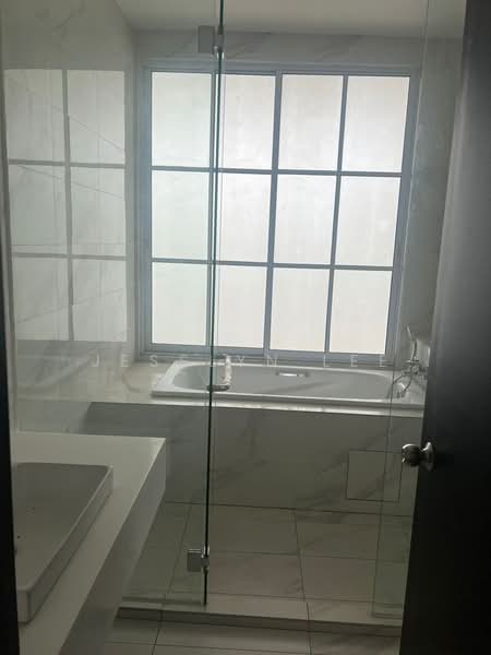 Semi-Detached House for Sale in Eco Majestic (Semenyih) - Jesslyn Lee - Bathroom - PropertyGuru.com.my
