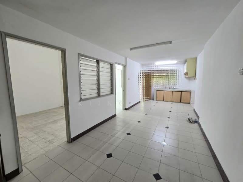 2-storey Terraced House for Sale in Taman Bukit Maluri (Kepong) - Kiing TW - Kitchen - PropertyGuru.com.my