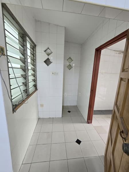 2-storey Terraced House for Sale in Taman Bukit Maluri (Kepong) - Kiing TW - Interior - PropertyGuru.com.my