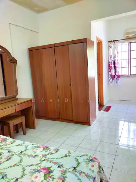 Anjung Villa untuk Untuk Dijual - RM 450,000, Mac 2026 - Bedroom - PropertyGuru.com.my