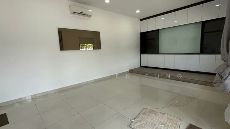 Taman Bukit Kempas untuk Untuk Dijual - RM 1,680,000, Mac 2026 - Interior - PropertyGuru.com.my