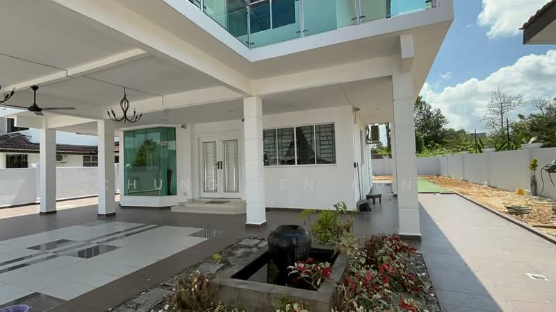 Taman Bukit Kempas untuk Untuk Dijual - RM 1,680,000, Mac 2026 - Exterior - PropertyGuru.com.my