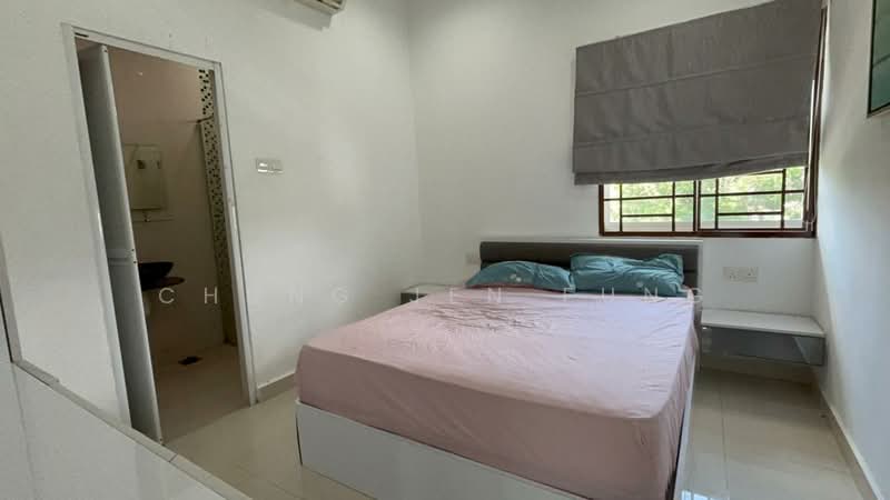 Taman Bukit Kempas untuk Untuk Dijual - RM 1,680,000, Mac 2026 - Bedroom - PropertyGuru.com.my