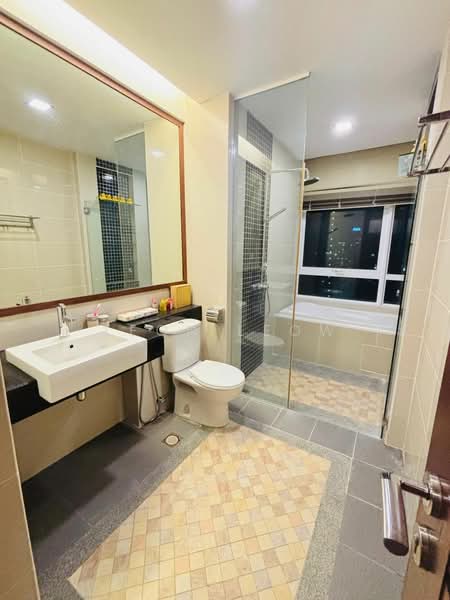 H Residence (One Ritz Residence / Kelawai View) untuk Untuk Disewa - RM 12,000 /bulan, Mac 2026 - Bathroom - PropertyGuru.com.my