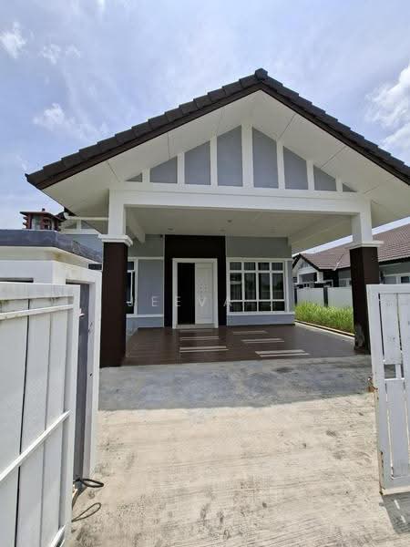 Bungalow House for Sale in Taman Senawang Perdana (Senawang) - Jeevs Jeeva - Exterior - PropertyGuru.com.my