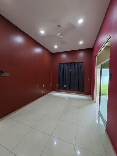 Bungalow House for Sale in Taman Senawang Perdana (Senawang) - Jeevs Jeeva - Interior - PropertyGuru.com.my