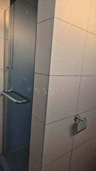 Larkin Residence Phase 2 untuk Untuk Dijual - RM 540,000, Mac 2026 - Bathroom - PropertyGuru.com.my