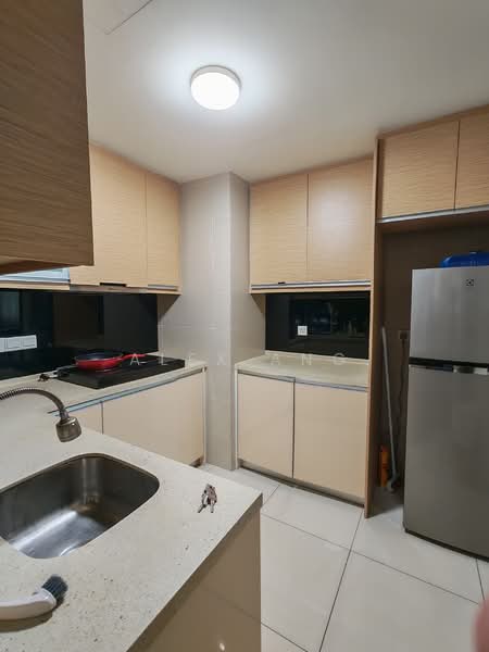 Tiara Mutiara 2 untuk Untuk Disewa - RM 1,899 /bulan, Mac 2026 - Kitchen - PropertyGuru.com.my