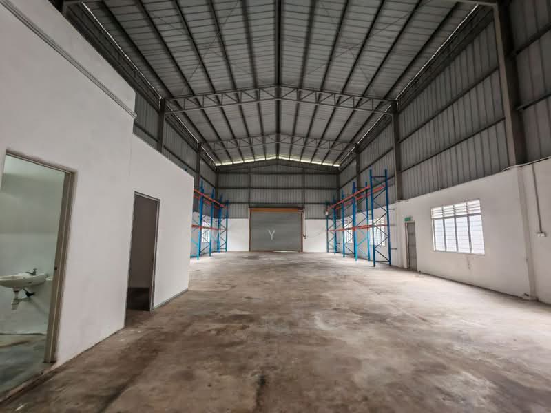 Detached Factory for Rent in Taman Iks Simpang Ampat (Simpang Ampat) - Tommy Gan - Interior - PropertyGuru.com.my